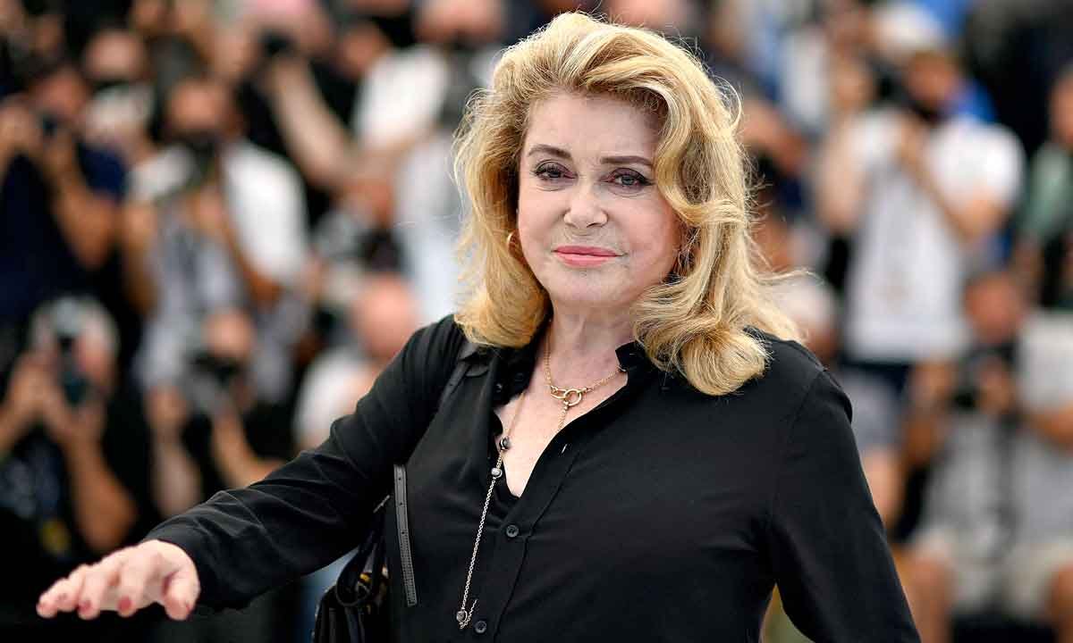 Brasil está fora do Festival de Veneza 2022, que homenageia Deneuve - CHRISTOPHE SIMON/AFP
