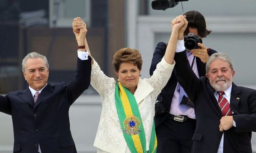 Lula: 'Dilma respondeu a Temer pois sentiu na carne o que foi feito' - Paulo Whitaker/AFP