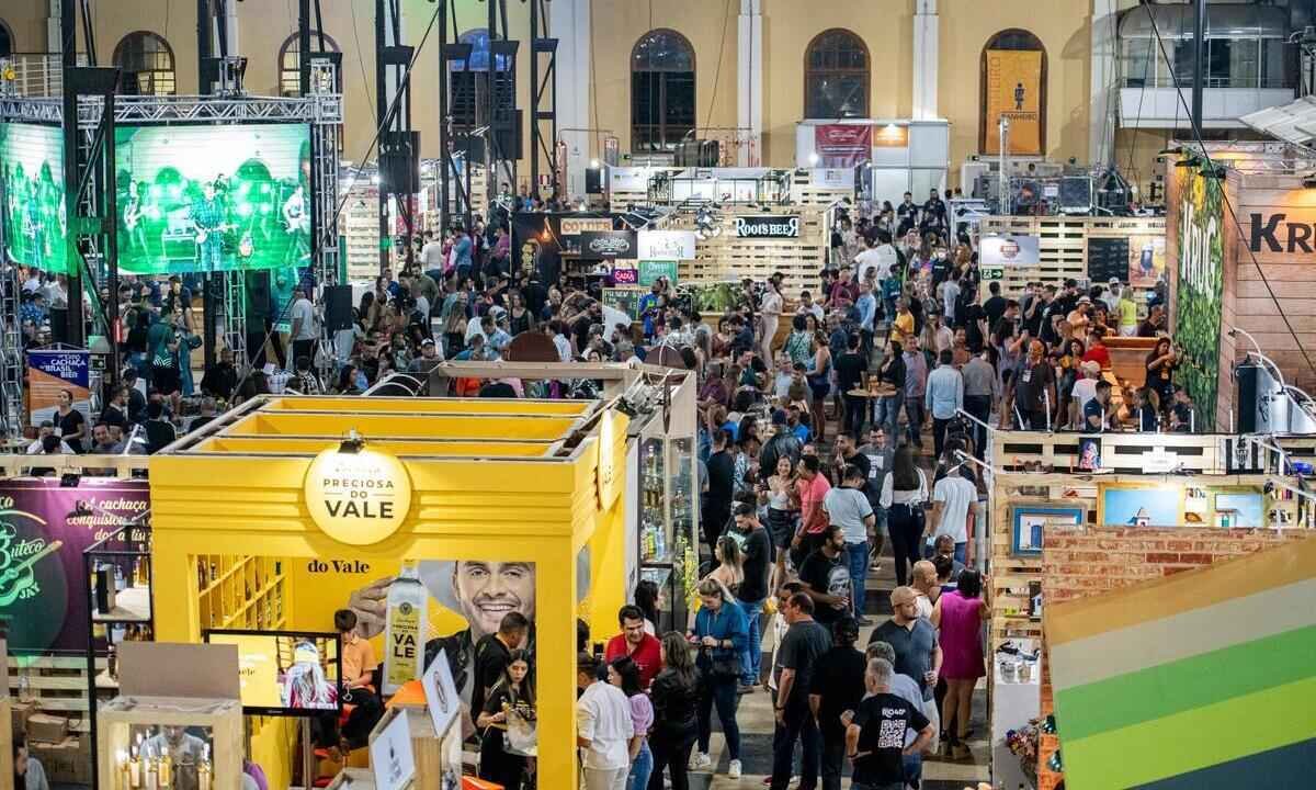 Cachaça de R$ 11 mil é uma das atrações da ExpoCachaça  - Nereu Jr./Divulgação