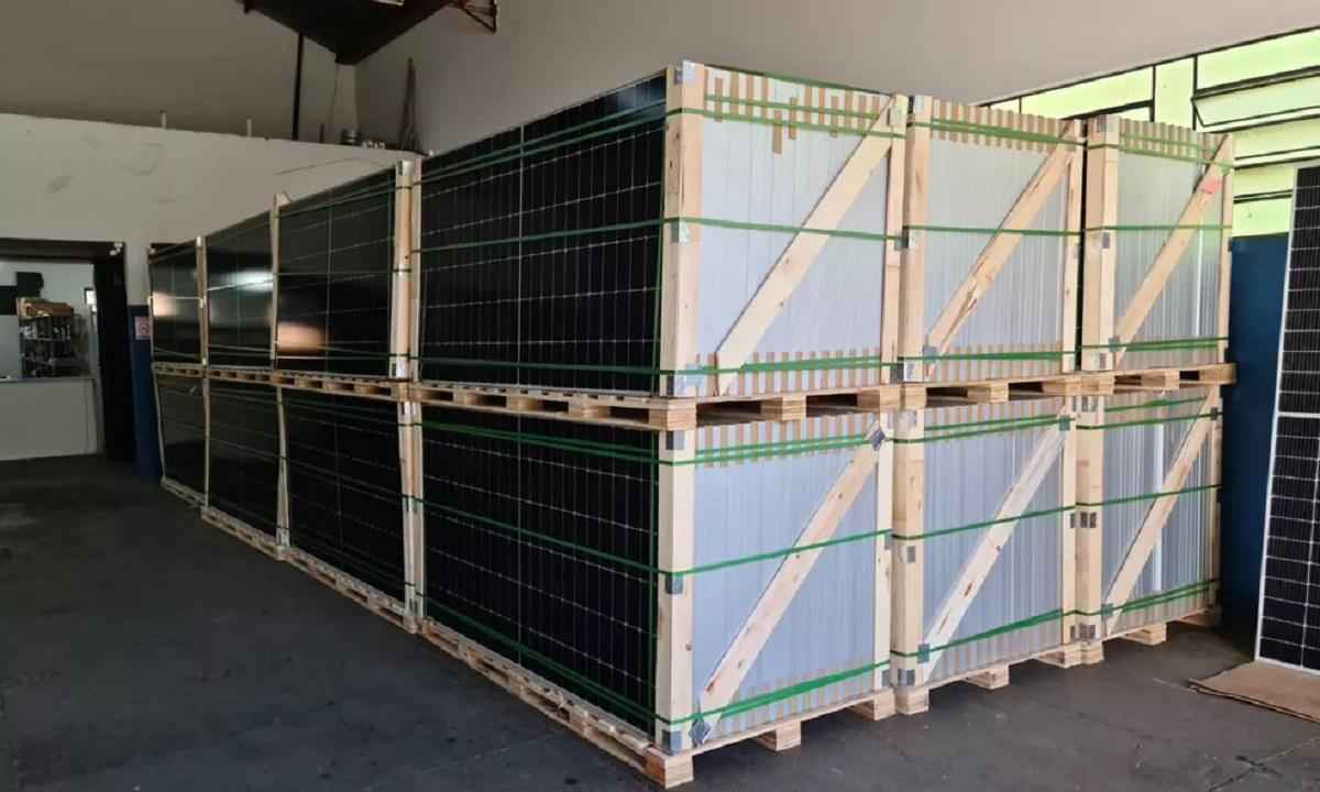Painéis fotovoltaicos roubados no ES e avaliados em R$ 1 mi são recuperados - Divulgação/PCMG