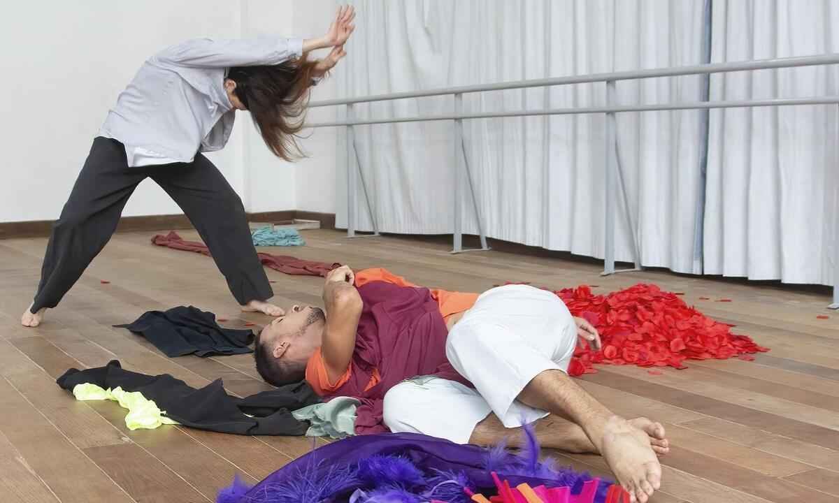 Primeiro Ato faz performances em espaços públicos de BH, a partir de hoje - Guto Muniz/Divulgação