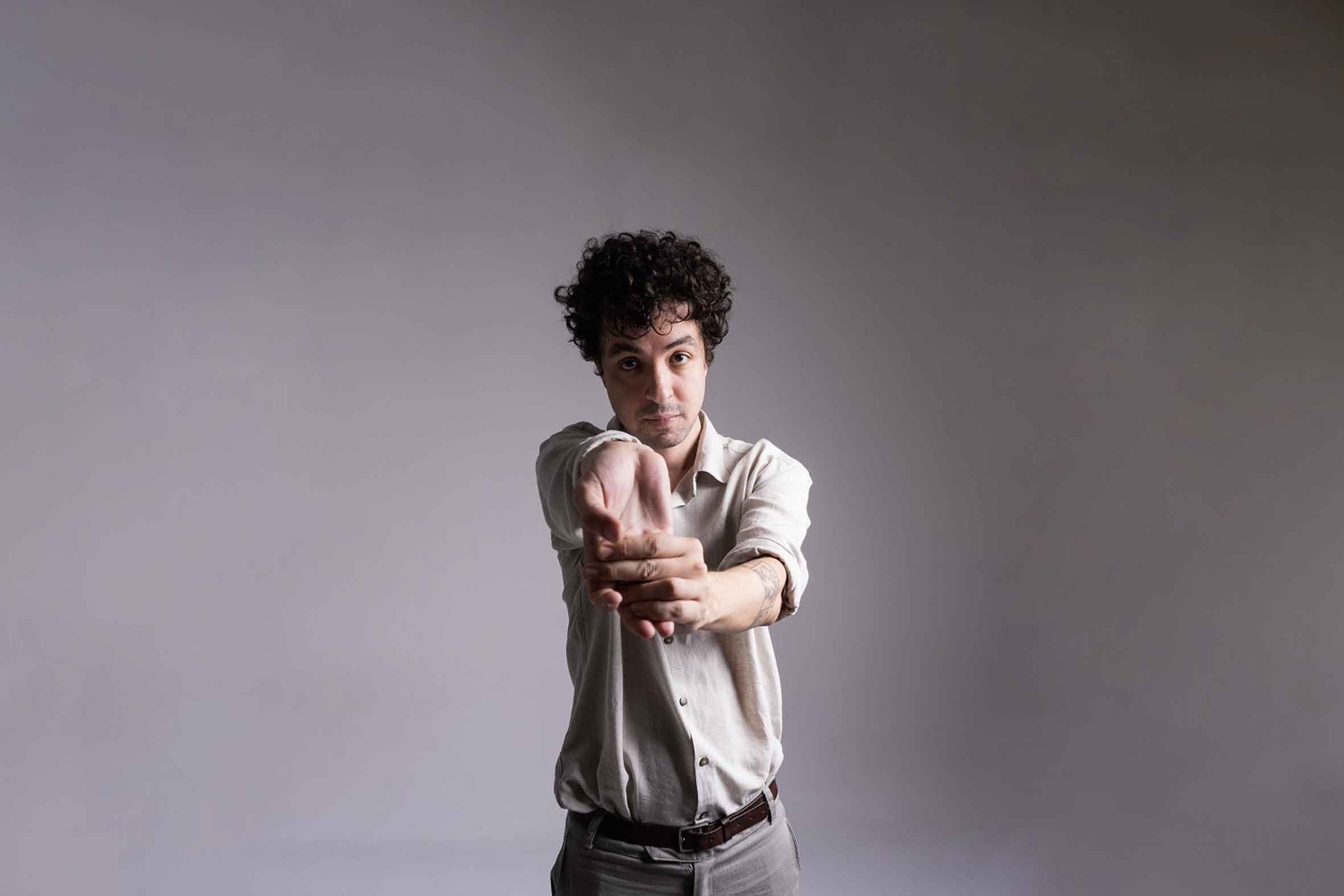 Cícero volta a Belo Horizonte com a turnê do disco 'Cosmo' - Chico Canella/Divulgação