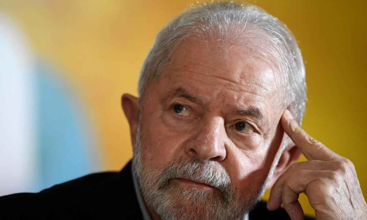 Lula sobre Kalil: 'É um cara muito sincero, muito digno e corajoso' - EVARISTO SÁ / AFP