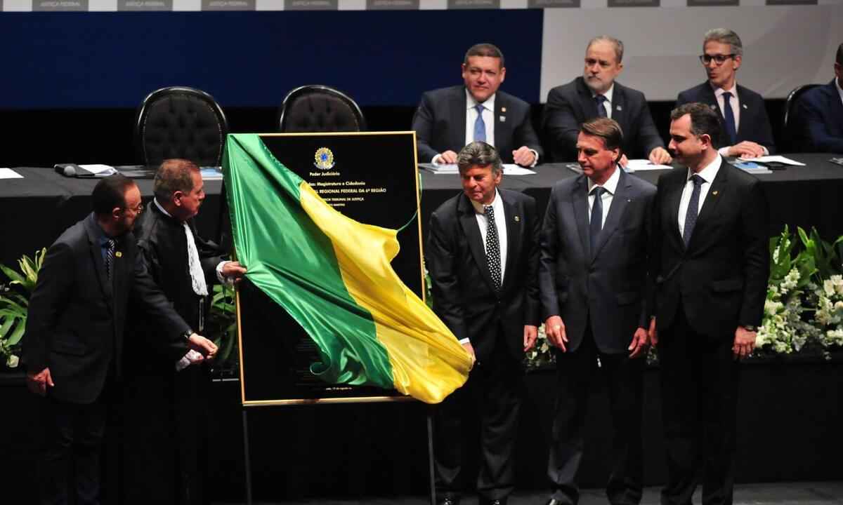 Com Bolsonaro, TRF-6 é instalado em BH e tem presidente escolhida - Alexandre Guzanshe/EM/DA Press