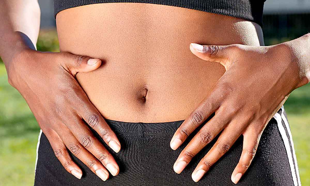 Por que alguns alimentos e  hábitos deixam a barriga inchada?