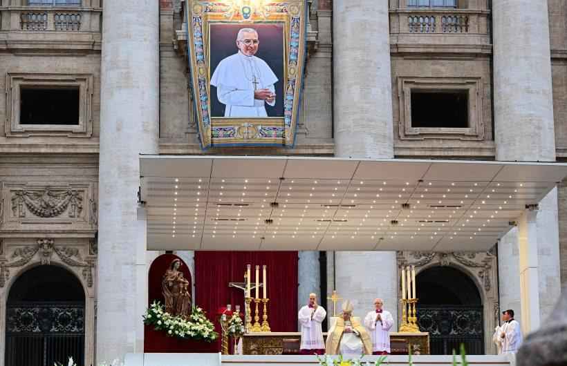 Francisco beatifica João Paulo I, o efêmero 'papa do sorriso' - Vincenzo PINTO / AFP