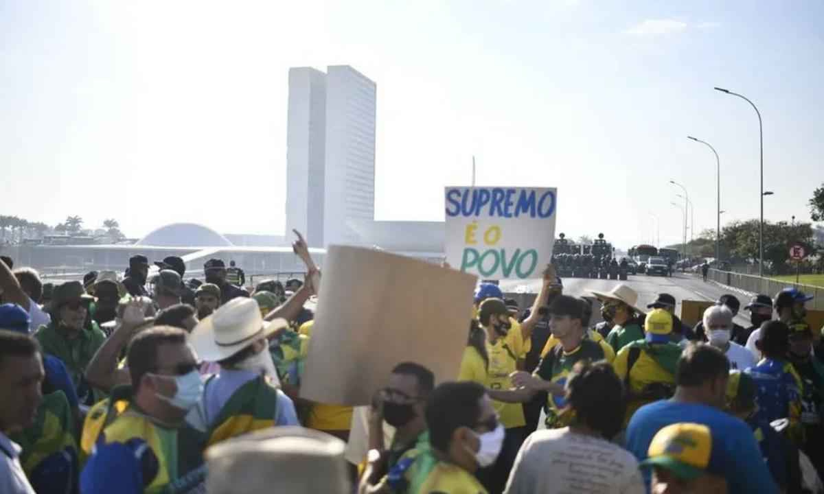 Janones sobre ato pró-Bolsonaro em Brasília: 'Meia dúzia de gado pingado' - Reprodução/Redes Sociais