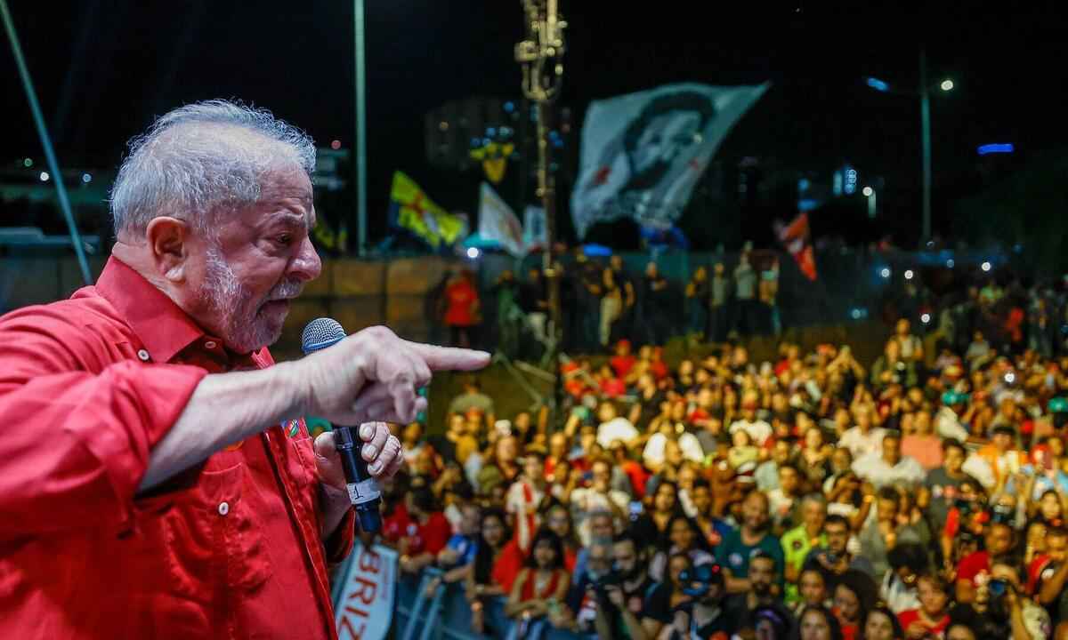 Lula sobre ato de Bolsonaro: "Parecia reunião da Ku Klux Klan" - Ricardo Stuckert/Lula
