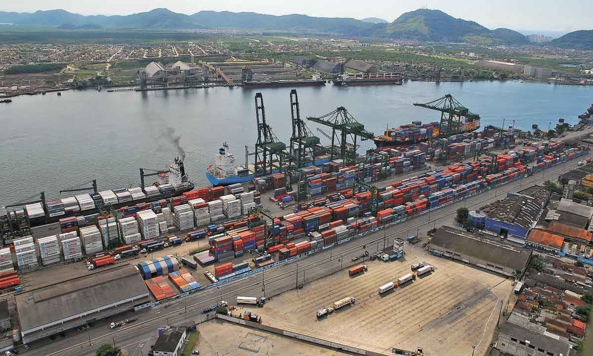 Agência aprova privatização  do Porto de Santos