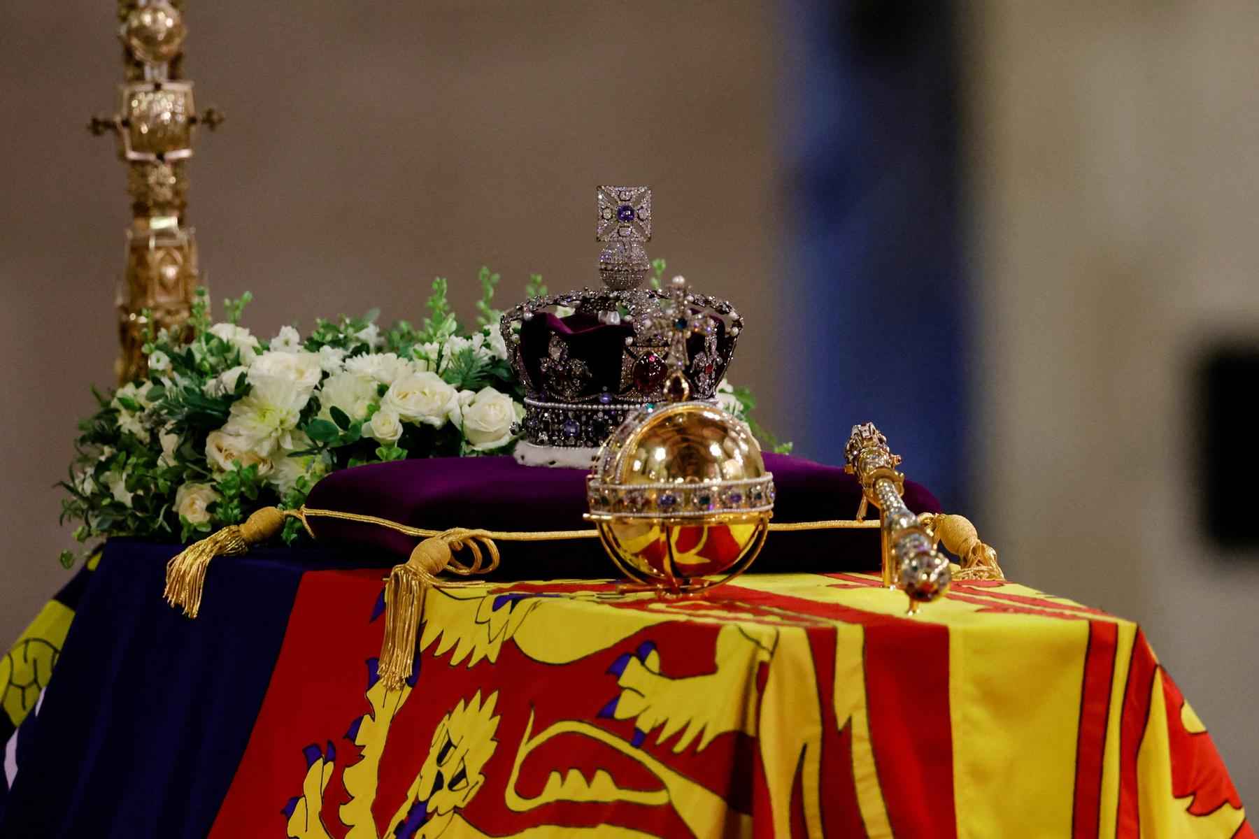 Funeral da rainha Elizabeth II terá 13 horas de duração; veja detalhes - SARAH MEYSSONNIER/ POOL/ AFP