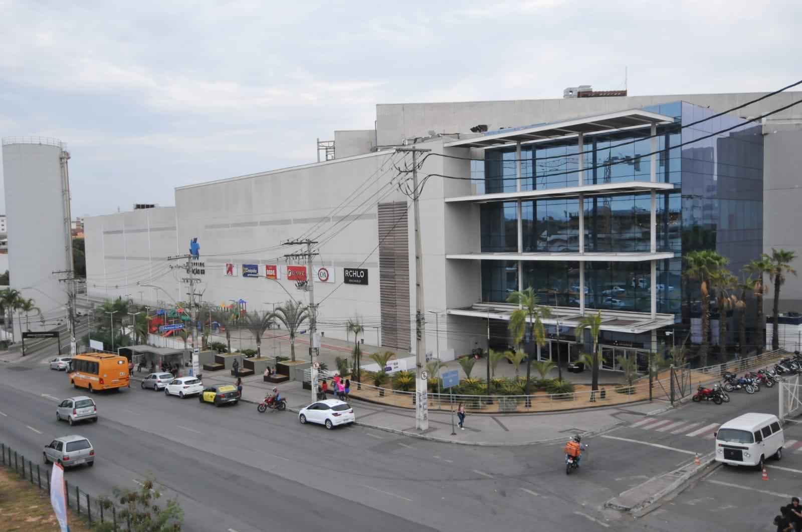 Shopping Estação BH: ação discreta de bandidos despistou funcionários - Gladyston Rodrigues/EM