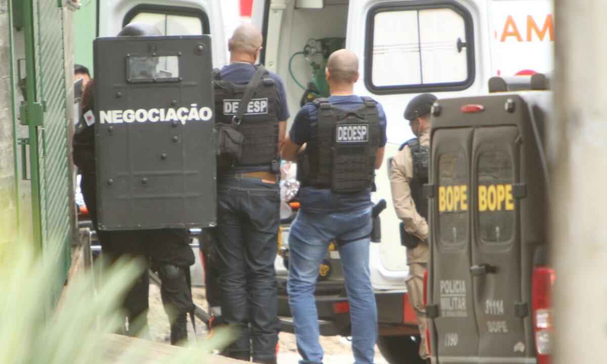 'Objetivo do sniper não é matar': diz especialista em segurança pública - Edesio Ferreira/EM/D.A Press