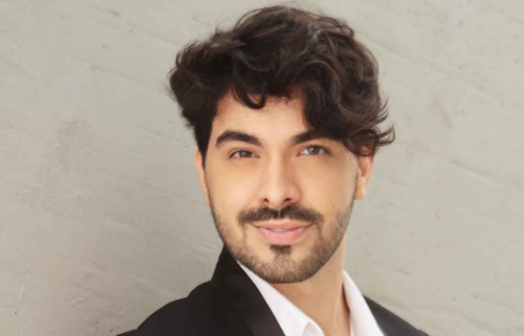 Cantor lírico de BH ganha destaque internacional com estreia de ópera  - Arquivo pessoal