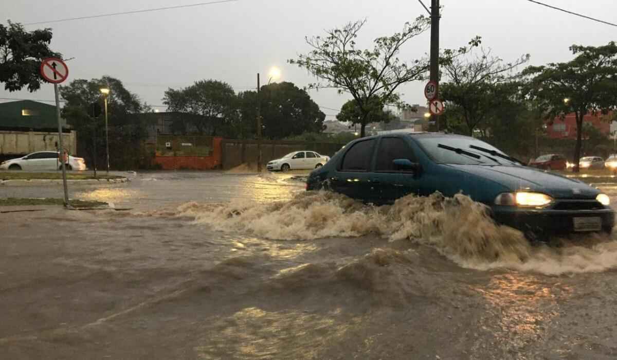 Alertas de chuvas e tempestades são emitidos para 173 cidades de Minas - Jorge Lopes/EM/DA Press