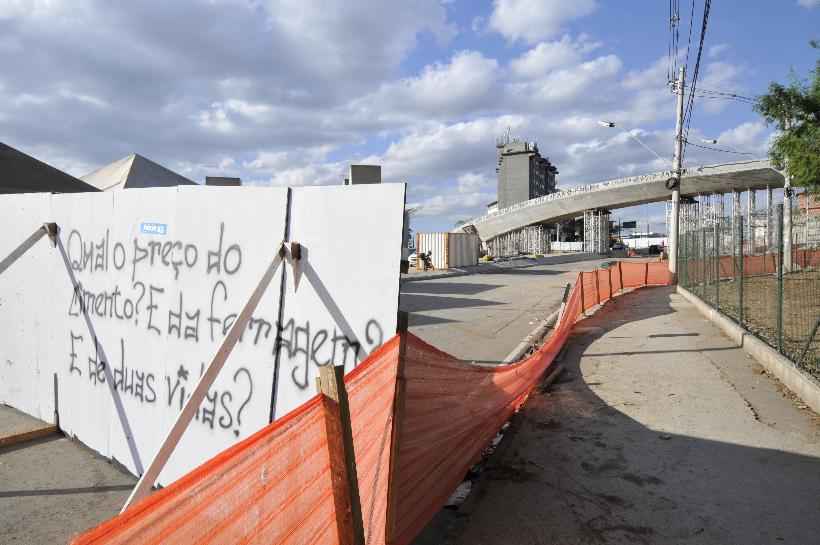 TJMG dá prazo de 15 dias para defesa dos réus por queda de viaduto em BH - Juarez Rodrigues/EM/D.A Press