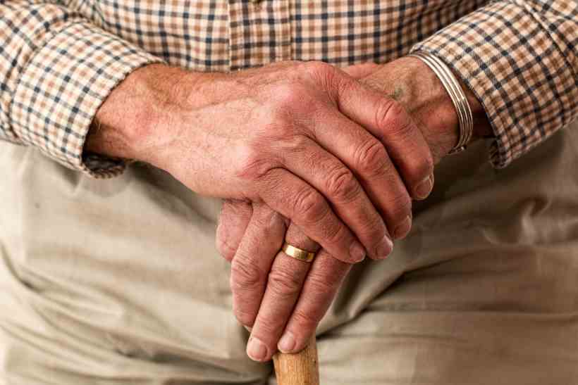 Dia do Idoso: cuidado com a saúde para envelhecer bem deve começar cedo - Steve Buissinne/Pixabay