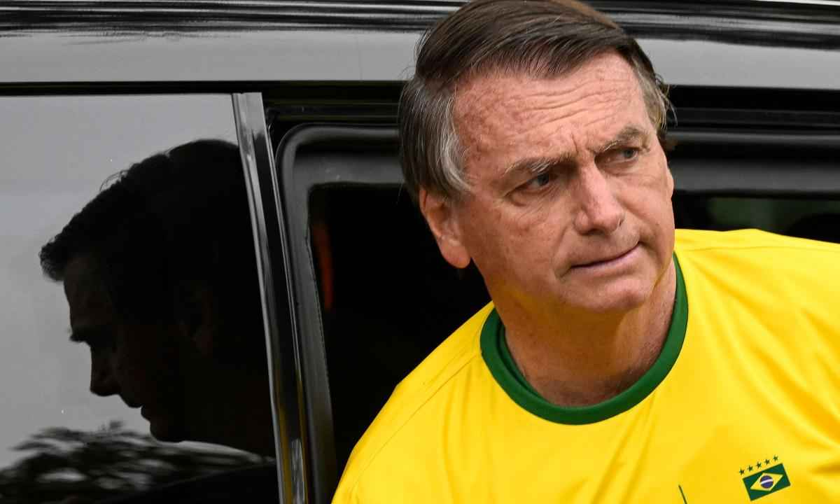 Bolsonaro prepara 'dossiê' com episódios de parcialidade do TSE - Mauro Pimentel/AFP