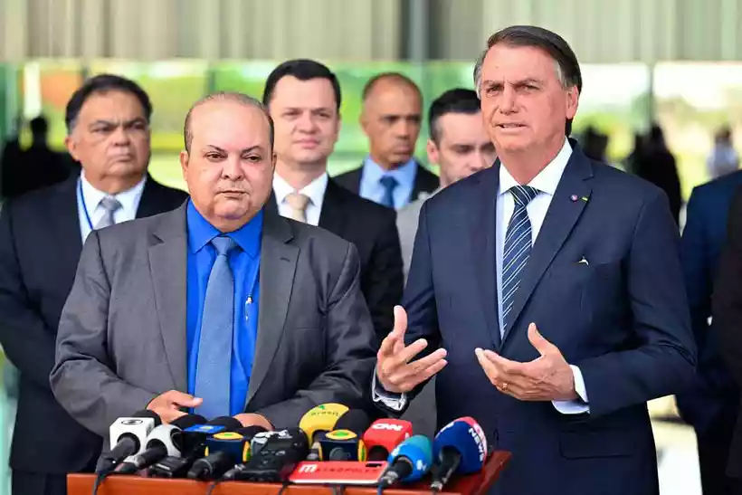 O Bolsonaro que destrói a educação chama os nordestinos de analfabetos - Tulio Santos/EM/D.A Press