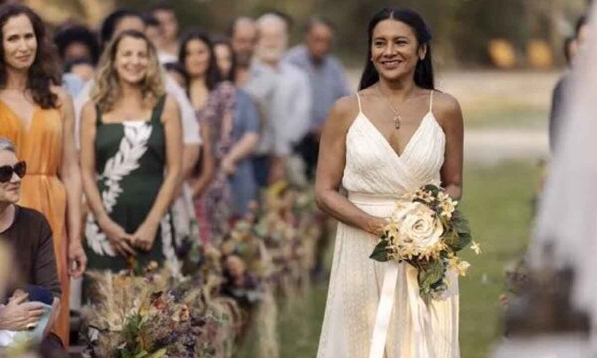 Casamento triplo reúne atores da primeira versão de 'Pantanal' - Globo/reprodução