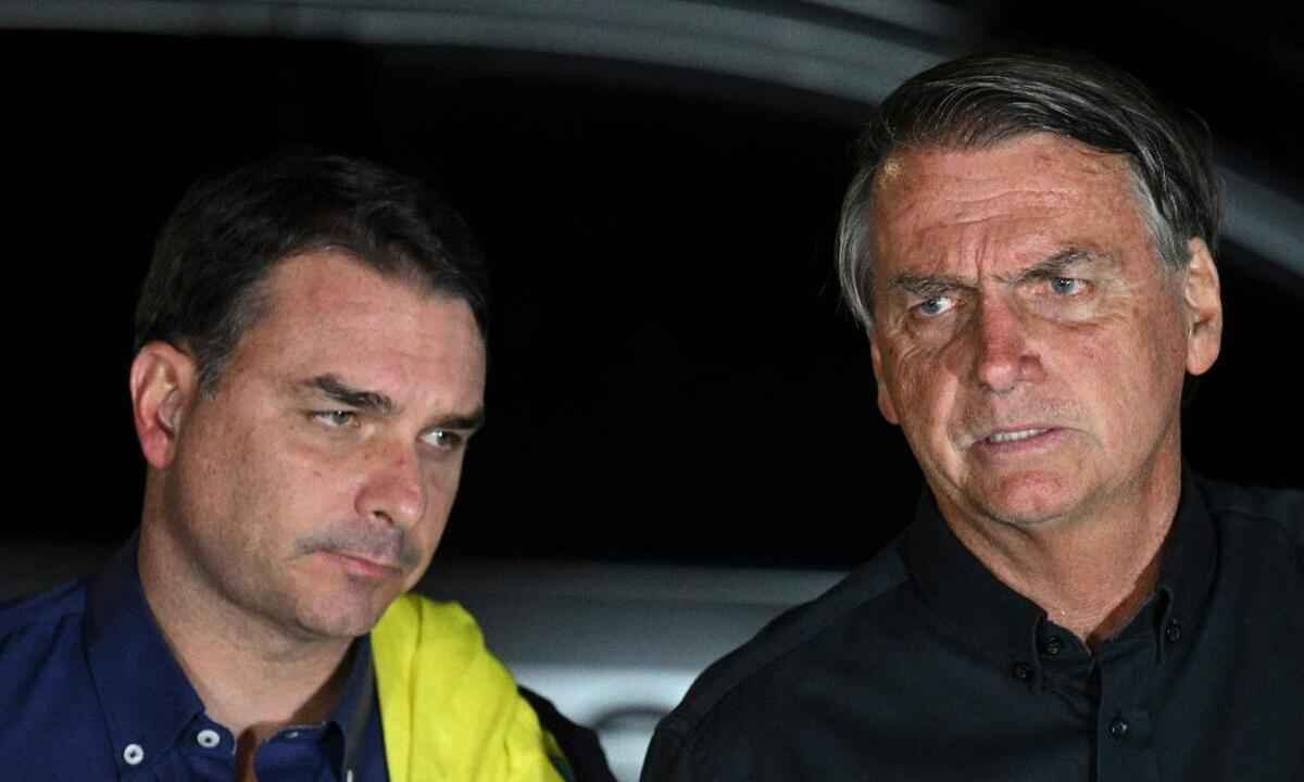 Bolsonaro confirma em carta indicação de Flávio como pré-candidato - EVARISTO Sá/AFP
