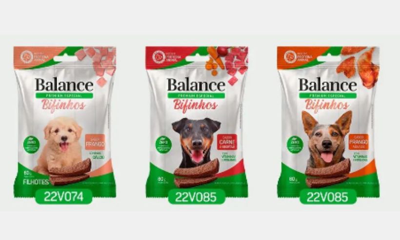Outra empresa anuncia recall de petiscos para cães com etilenoglicol - Reprodução