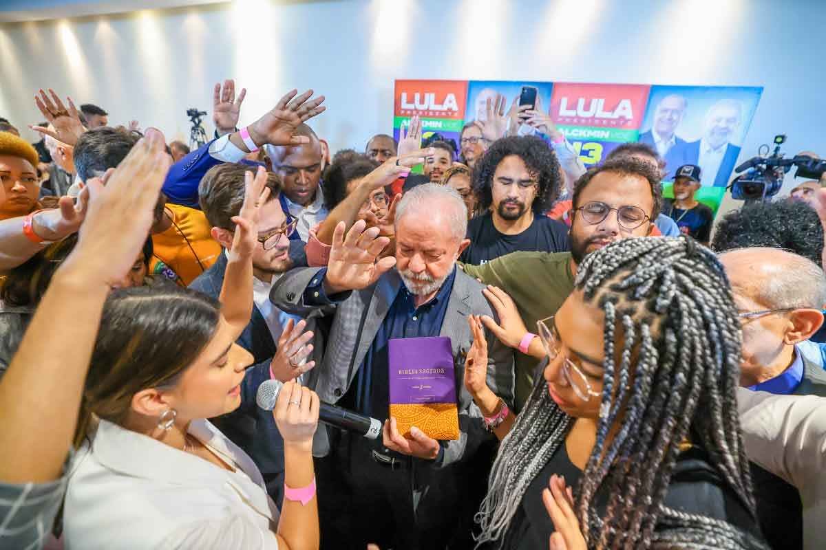 Lula tenta reduzir vantagem de Jair Bolsonaro entre os evangélicos - RICARDO STUCKERT/DIVULGAÇÃO