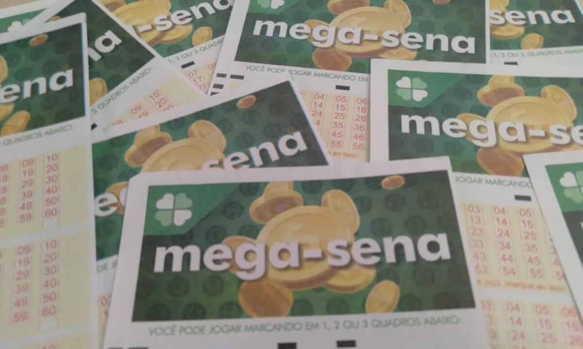 Mega-Sena 2531: ninguém acerta seis números, e prêmio vai a R$ 100 milhões - Thiago Bonna/EM/D.A Press