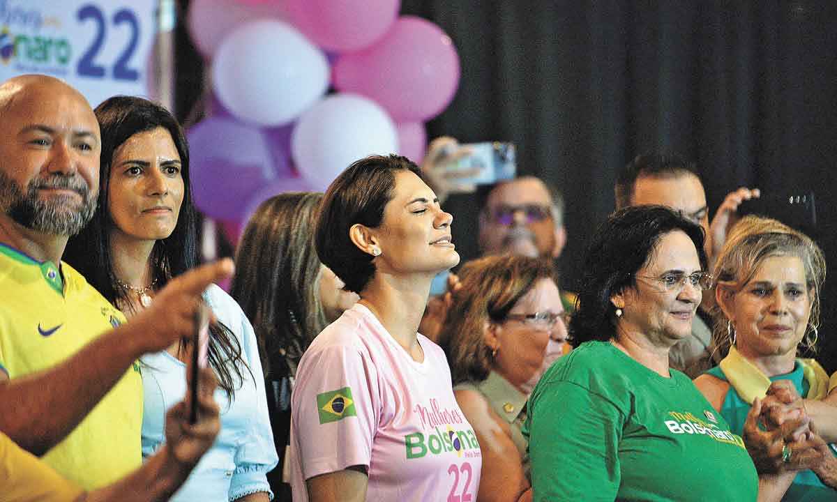 O mundo que Michele Bolsonaro e Damares Alves oferecem às mulheres - Túlio Santos/EM/D.A Press