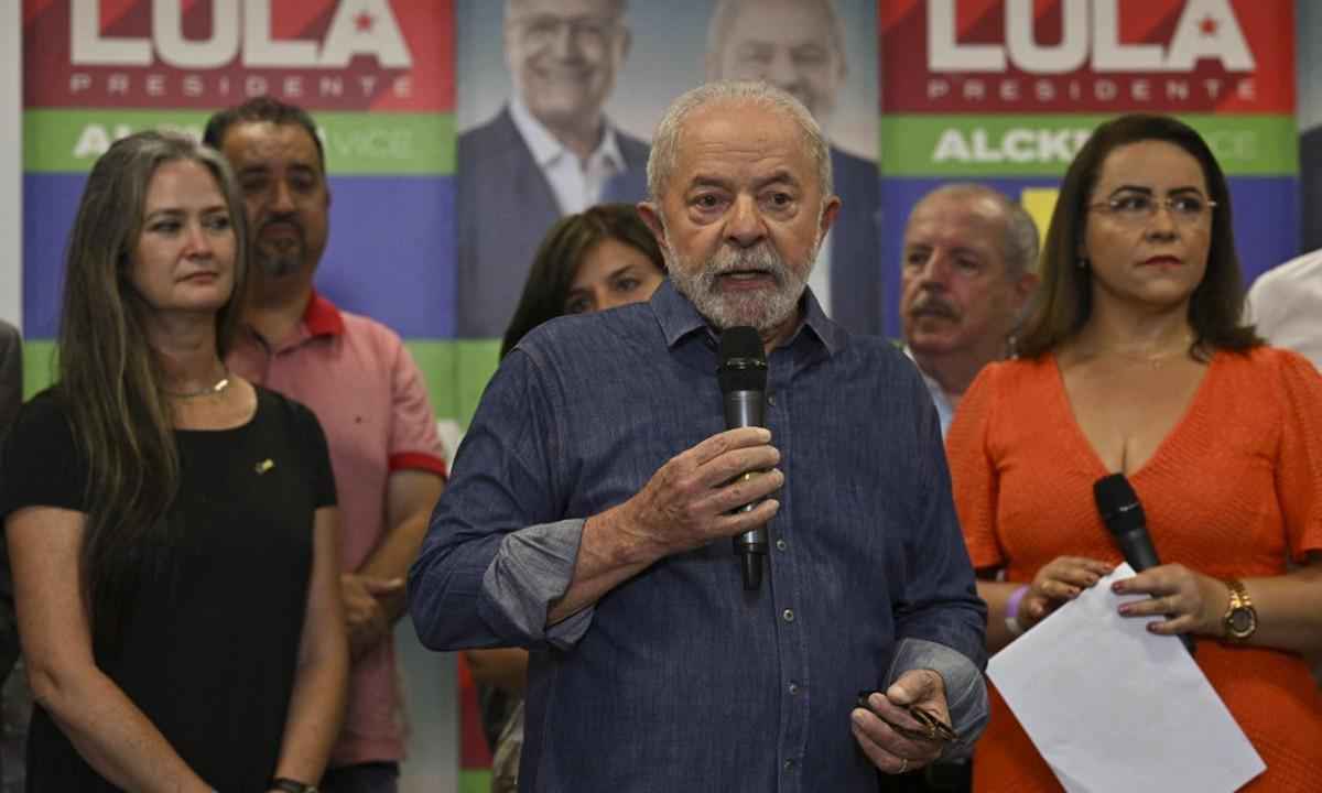 Lula encerrará campanha com 'desfile de Carnaval' na Paulista - NELSON ALMEIDA / AFP 
