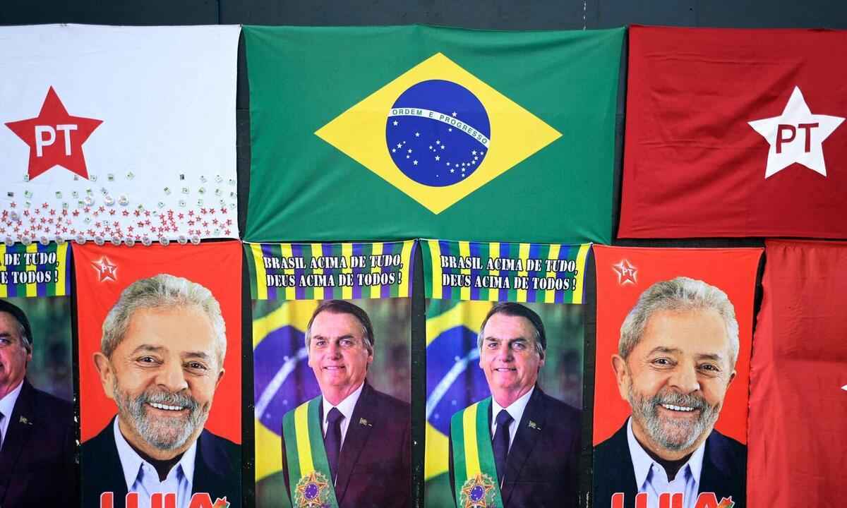 Campanha eleitoral em Minas Gerais, estado-chave de um Brasil dividido - DOUGLAS MAGNO / AFP
