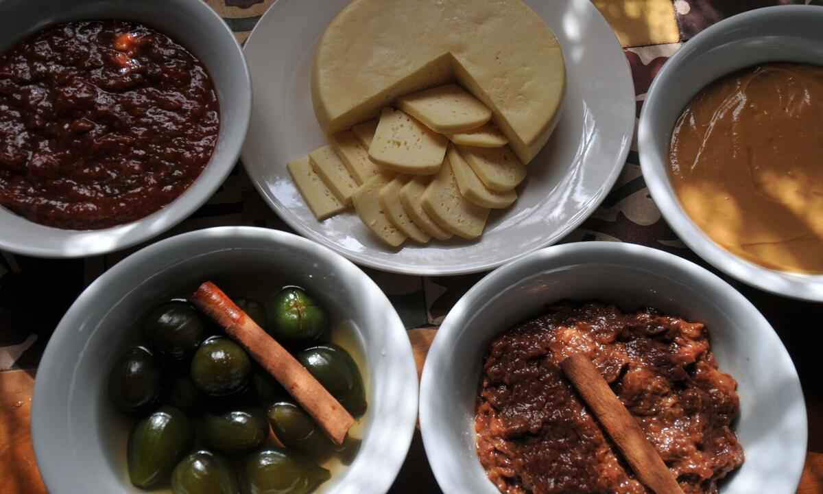 Prefeitura de BH abre inscrições do 'Gastronomia para Todos' - Alexandre Guzanshe/EM