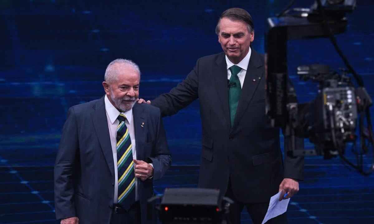 Lula e Bolsonaro fazem último debate antes de votação decisiva - NELSON ALMEIDA / AFP