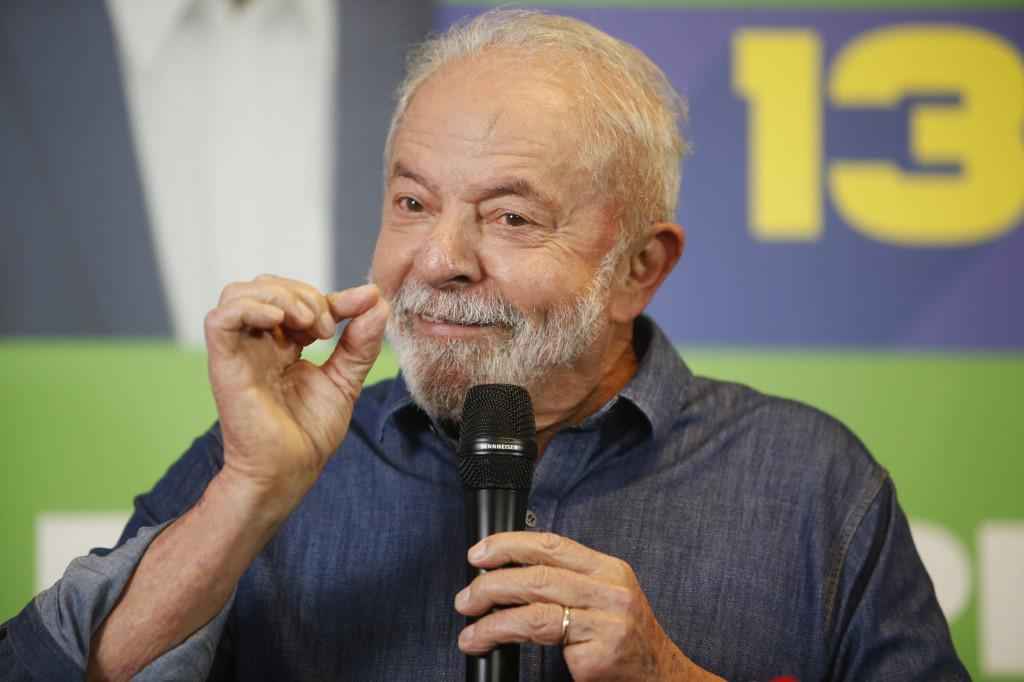 Lula: o ícone da esquerda brasileira tenta voltar ao poder aos 77 anos - Miguel Schincariol / AFP