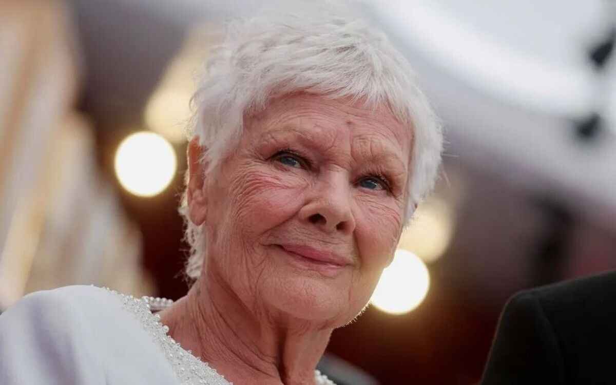 Doença da atriz Judi Dench a impede de ler e escrever: entenda - Mike Blake Reuters/Divulgação