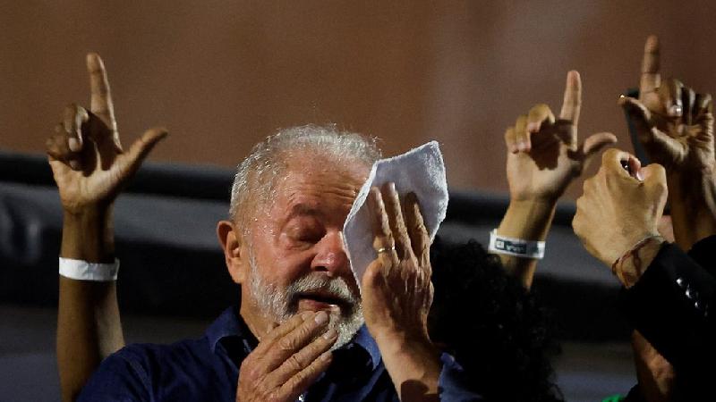 Economia no limite e governo mais difícil que 2003: o que imprensa financeira diz sobre Lula eleito - Reuters