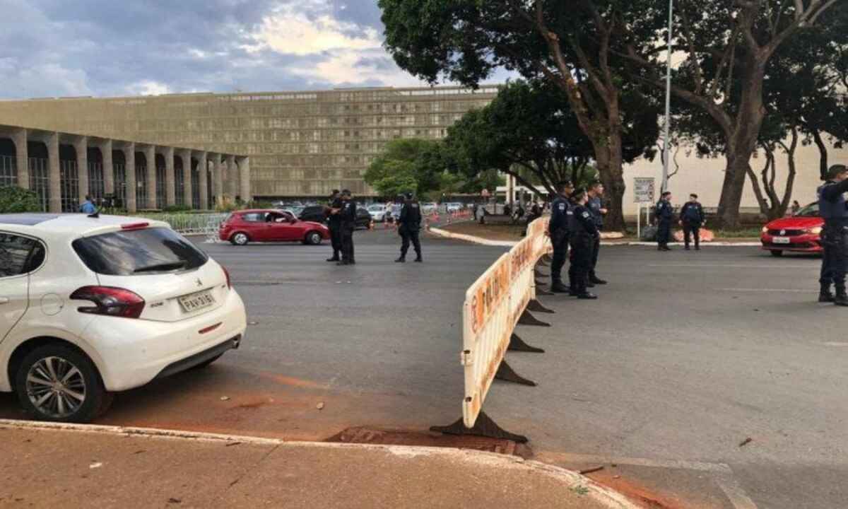 PM isola Esplanada dos Ministérios após caminhoneiros planejarem invasão - Mila Ferreirra/D.A Press