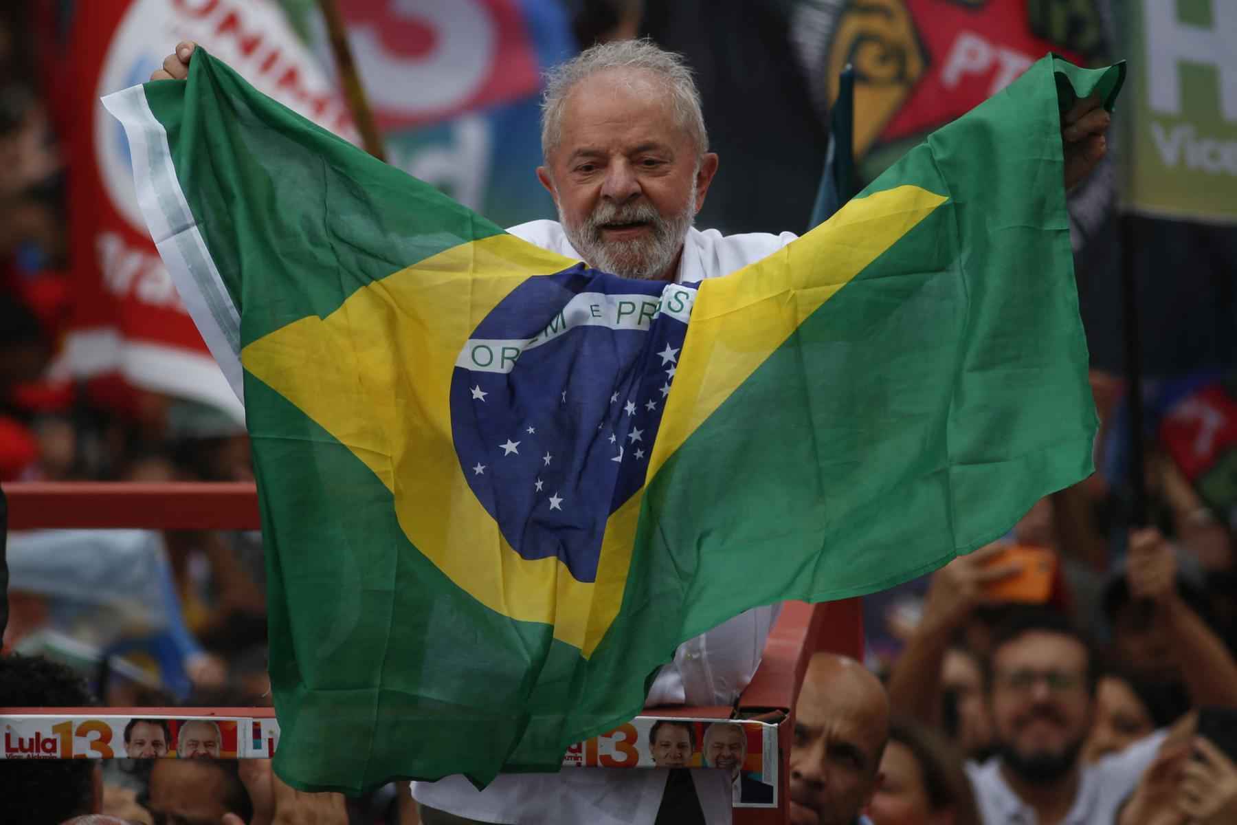 Lula recebe um cheque em branco dos brasileiros? - AFP 