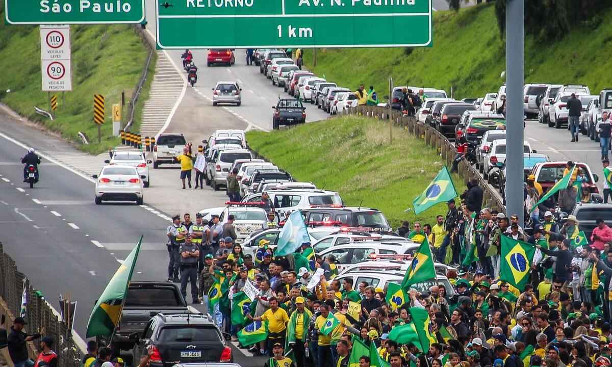 Bloqueios bolsonaristas terminam em SP; 13 estados seguem com obstruções - Miguel Pessoa/Futura Press/Folhapress