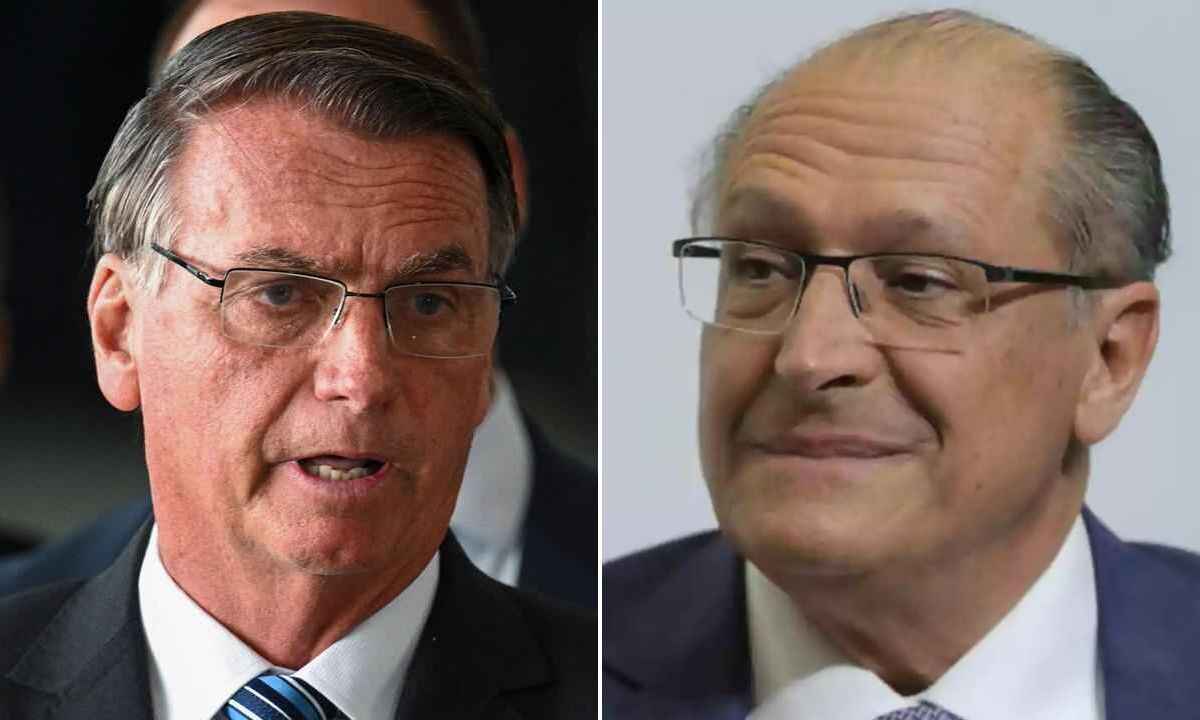 Bolsonaro disse a Alckmin que ele deveria ter sido seu vice - EVARISTO SA/AFP e Correio Braziliense