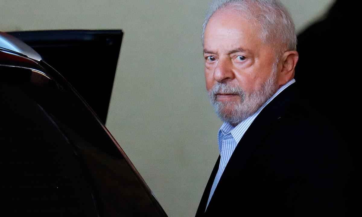 O presidente eleito Lula quer briga com o mercado financeiro? - Sergio Lima/AFP