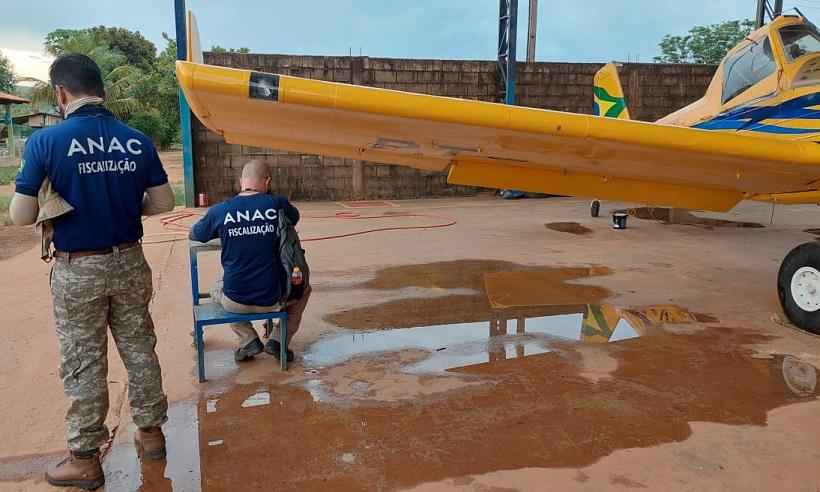 Ibama apreende 33 mil litros de agrotóxicos ilegais e 6 aeronaves em Minas - Ibama