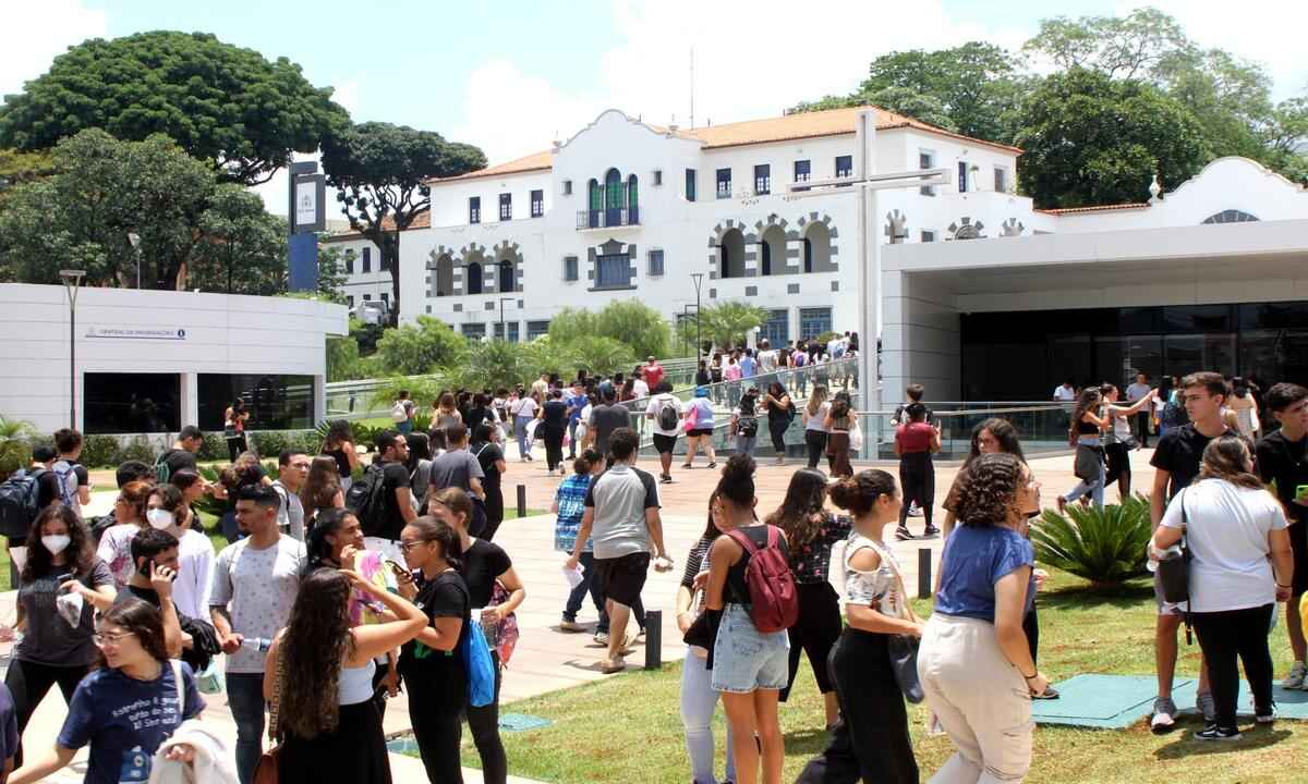 Professores comentam questões do primeiro dia de provas do Enem  - Jair Amaral/EM/D.A Press