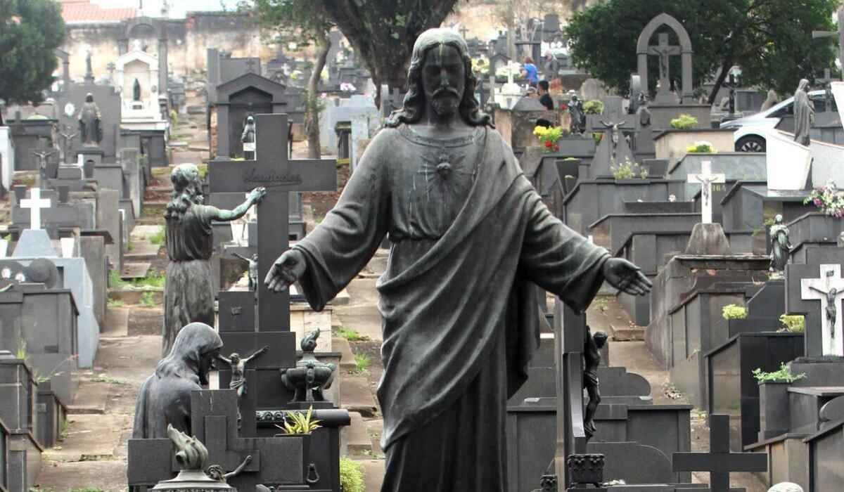 Visita guiada ao Cemitério do Bonfim terá sua última edição do ano - Jair Amaral/EM/D.A Press