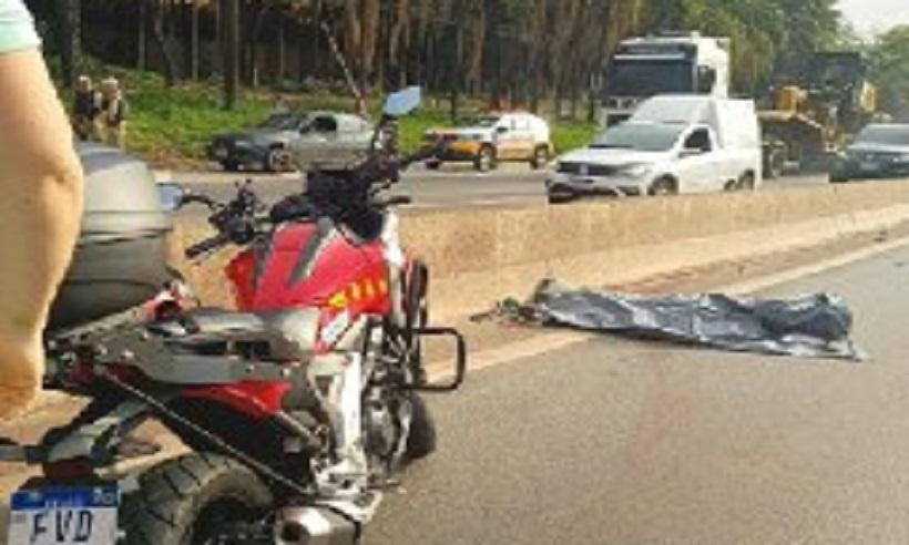Homem morre atropelado por dois carros no Anel Rodoviário de BH - Corpo de Bombeiros Militar de Minas Gerais