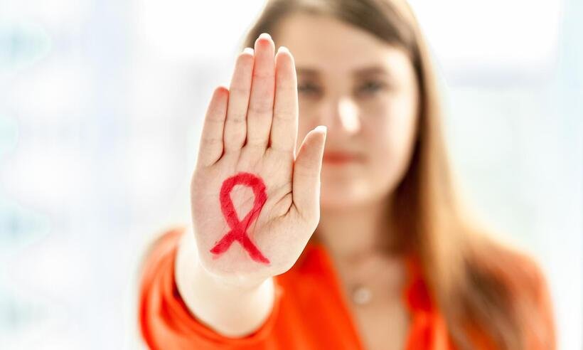 Mês de conscientização e luta contra a AIDS alerta sobre a tuberculose - Reprodução