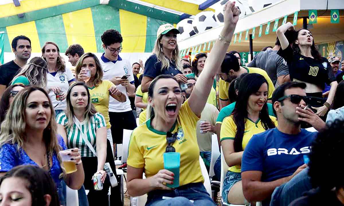 Estreia da Seleção Brasileira movimenta o Parque da Copa - Lucas Gil/divulgação
