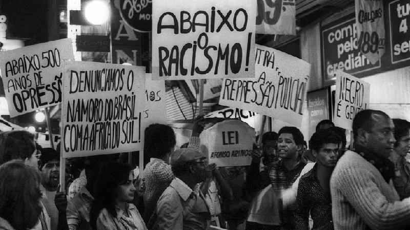 As fotos que mostram como negros combateram o racismo em plena ditadura - Jesus Carlos