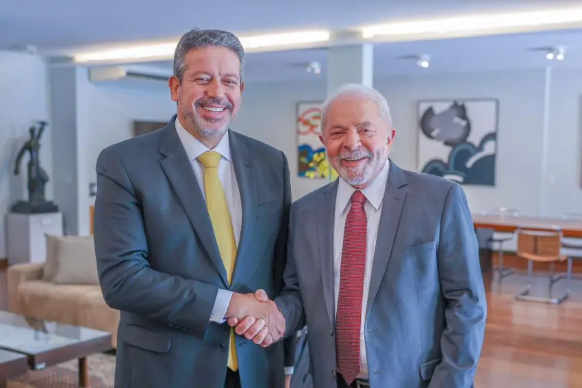 Lira e Lula acertam aprovação de PEC com brecha para liberar emendas em 2022 - Ricardo Stuckert/Divulgação 

