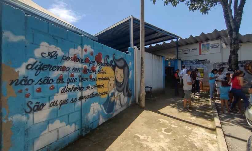 Contagem suspende aulas na escola vandalizada por tempo indeterminado - Edesio Ferreira/EM/D.A Press