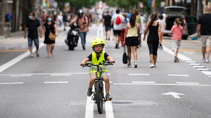 Como ensinar as crianças a enfrentar riscos na vida - Getty Images